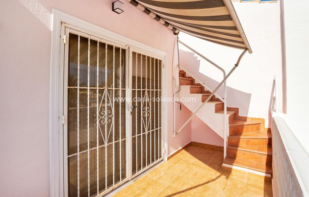 Herverkoop - Herenhuis - Torrevieja - Aguas nuevas