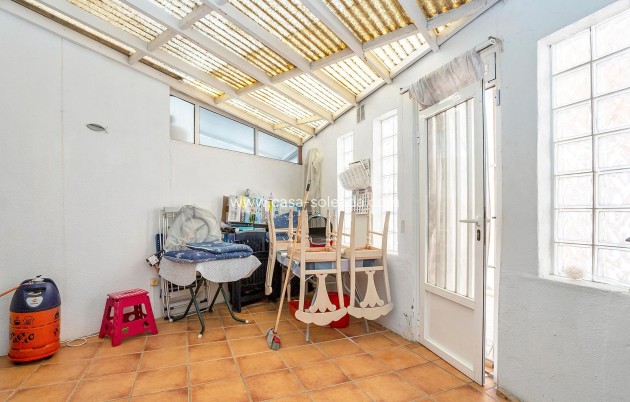Herverkoop - Herenhuis - Torrevieja - Aguas nuevas