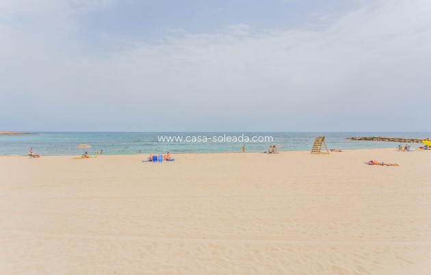 Herverkoop - Herenhuis - Torrevieja - Aguas nuevas