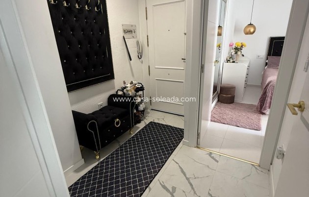 Herverkoop - Appartement / flat - Torrevieja - Playa del Cura