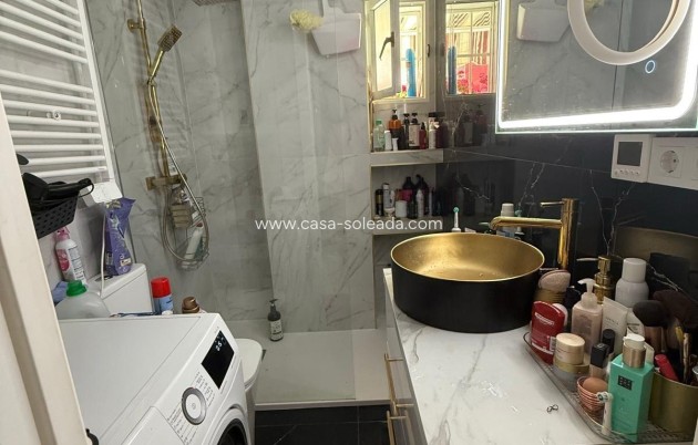 Herverkoop - Appartement / flat - Torrevieja - Playa del Cura