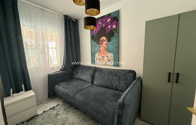 Herverkoop - Appartement / flat - Torrevieja - Playa del Cura