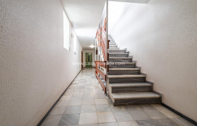 Wiederverkauf - Wohnung - Torrevieja - Acequion
