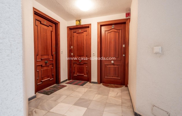 Wiederverkauf - Wohnung - Torrevieja - Acequion