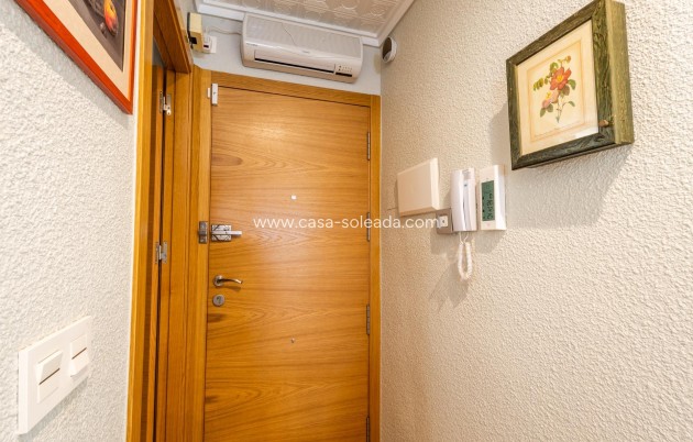 Wiederverkauf - Wohnung - Torrevieja - Acequion