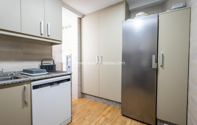 Wiederverkauf - Wohnung - Torrevieja - Acequion