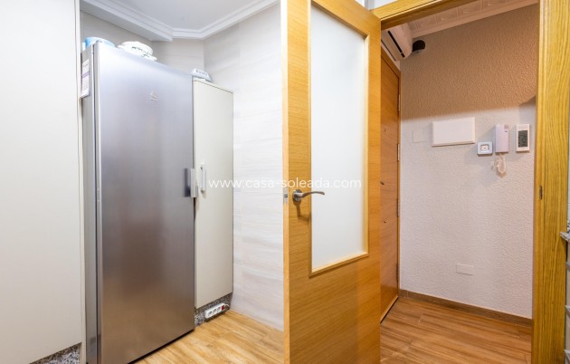 Wiederverkauf - Wohnung - Torrevieja - Acequion