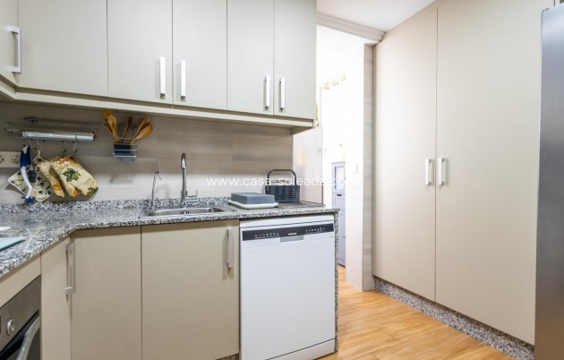 Wiederverkauf - Wohnung - Torrevieja - Acequion