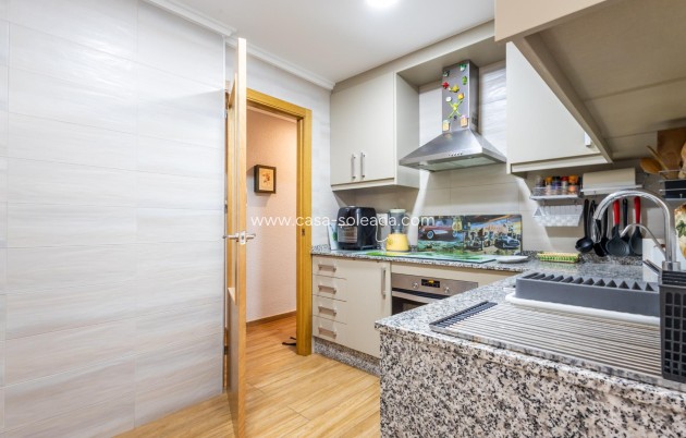 Wiederverkauf - Wohnung - Torrevieja - Acequion
