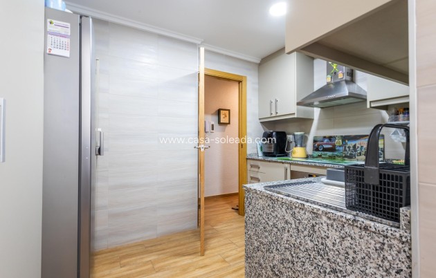 Wiederverkauf - Wohnung - Torrevieja - Acequion