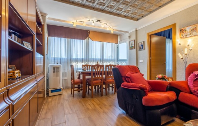 Wiederverkauf - Wohnung - Torrevieja - Acequion