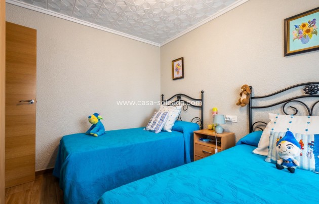 Wiederverkauf - Wohnung - Torrevieja - Acequion