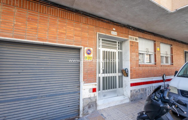 Revente - Appartement - Torrevieja - Acequion