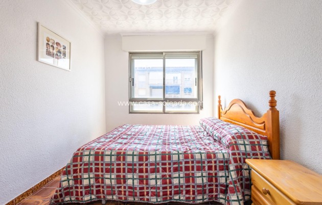 Revente - Appartement - Torrevieja - Acequion