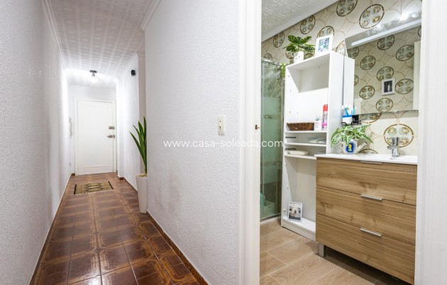 Revente - Appartement - Torrevieja - Acequion