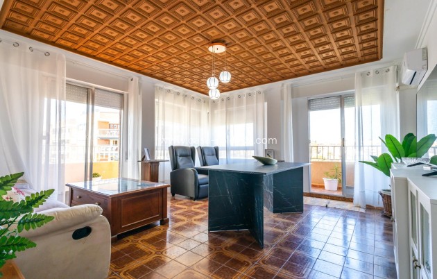Revente - Appartement - Torrevieja - Acequion
