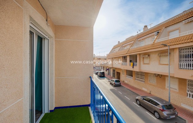Herverkoop - Appartement / flat - Torrevieja - Playa De Los Naufragos