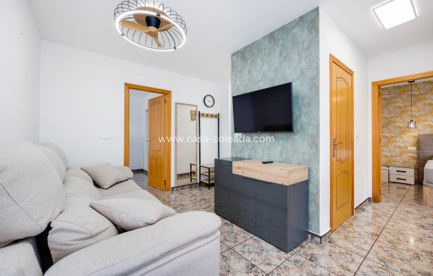 Herverkoop - Appartement / flat - Torrevieja - Playa De Los Naufragos