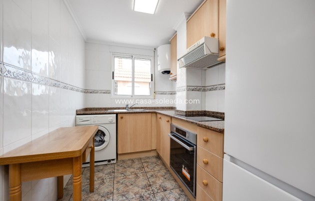 Herverkoop - Appartement / flat - Torrevieja - Playa De Los Naufragos