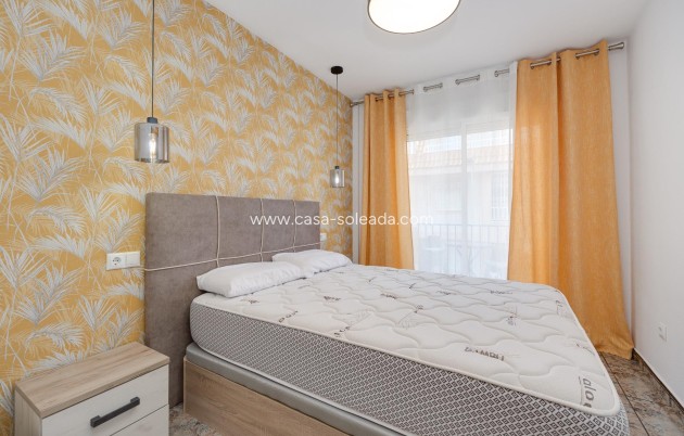 Herverkoop - Appartement / flat - Torrevieja - Playa De Los Naufragos