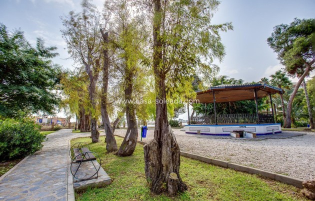 Herverkoop - Appartement / flat - Torrevieja - Playa De Los Naufragos