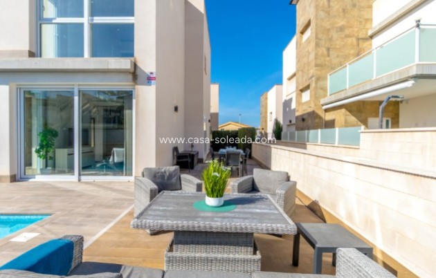 Herverkoop - Villa - Torrevieja - Costa Blanca
