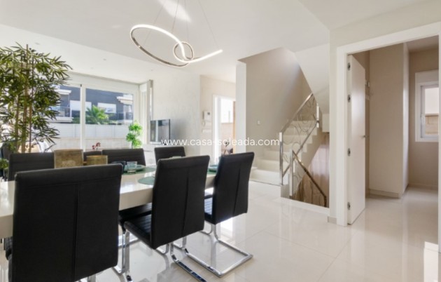 Herverkoop - Villa - Torrevieja - Costa Blanca
