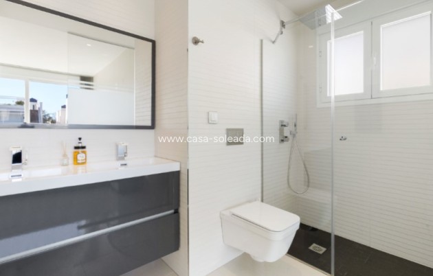 Herverkoop - Villa - Torrevieja - Costa Blanca
