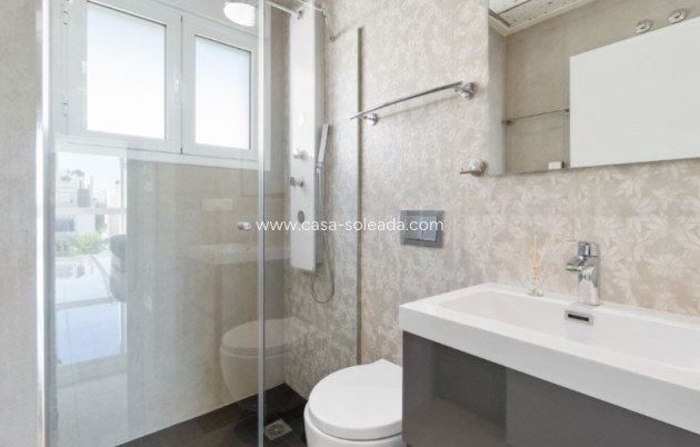 Herverkoop - Villa - Torrevieja - Costa Blanca