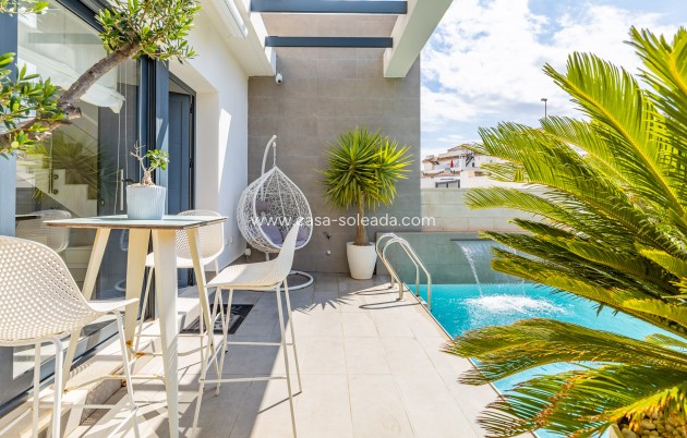 Herverkoop - Villa - Orihuela Costa - Pau 26