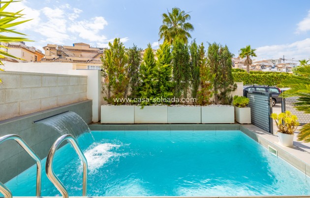 Herverkoop - Villa - Orihuela Costa - Pau 26