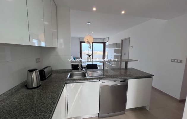 Resale - Apartment / flat - Lomas De Campoamor