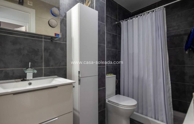 Herverkoop - Appartement / flat - Torrevieja - Costa Blanca