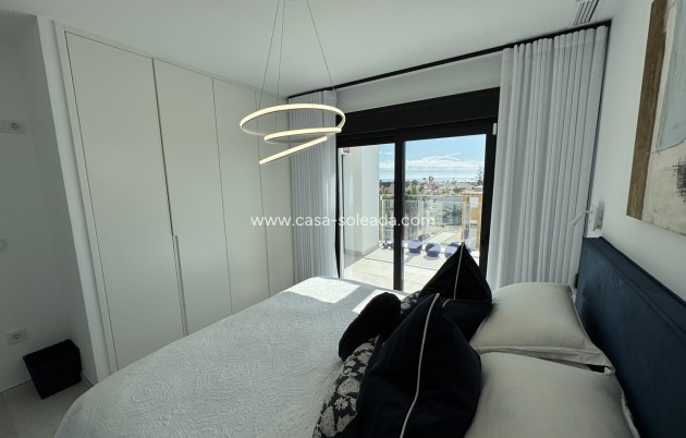 Herverkoop - Appartement / flat - Playa Flamenca - Costa Blanca