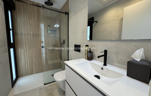Herverkoop - Appartement / flat - Playa Flamenca - Costa Blanca