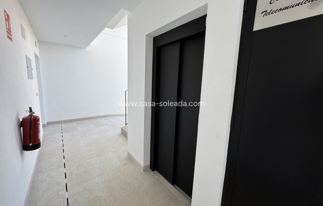 Herverkoop - Appartement / flat - Playa Flamenca - Costa Blanca