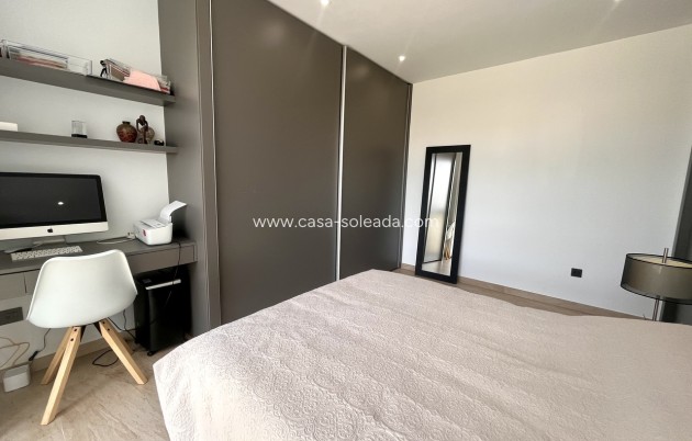 Herverkoop - Villa - Campoamor - Costa Blanca