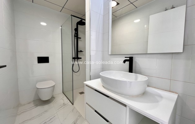 Herverkoop - Appartement / flat - Playa Flamenca - Costa Blanca