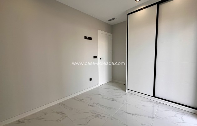 Herverkoop - Appartement / flat - Playa Flamenca - Costa Blanca