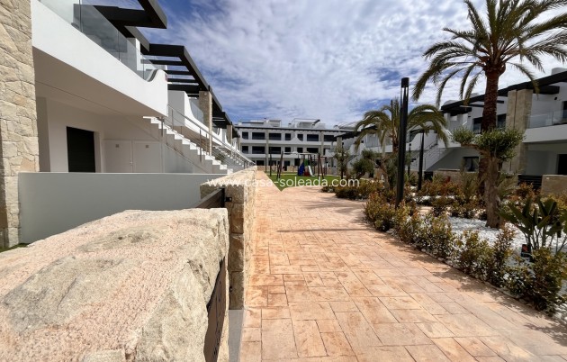 Herverkoop - Appartement / flat - Playa Flamenca - Costa Blanca