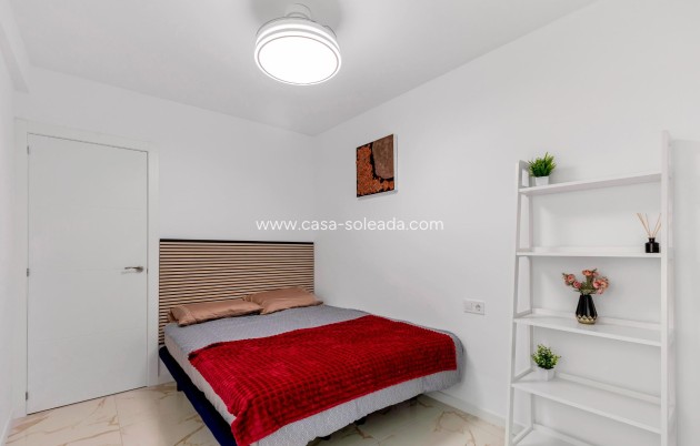 Wiederverkauf - Wohnung - Torrevieja - La Mata