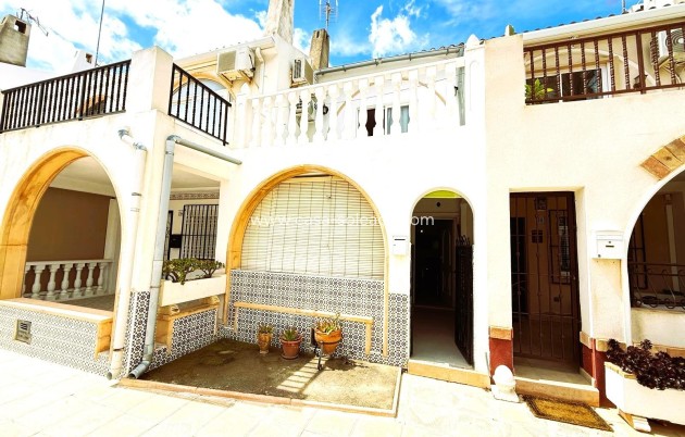 Herverkoop - Herenhuis - Torrevieja - El chaparral