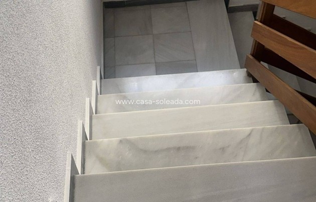 Resale - Apartment / flat - Torrevieja - Center