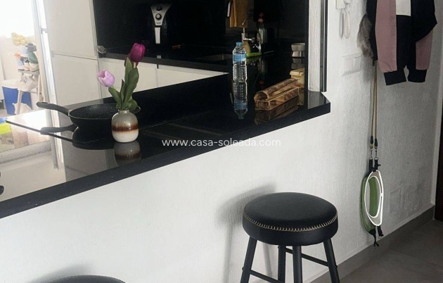 Resale - Apartment / flat - Torrevieja - Center