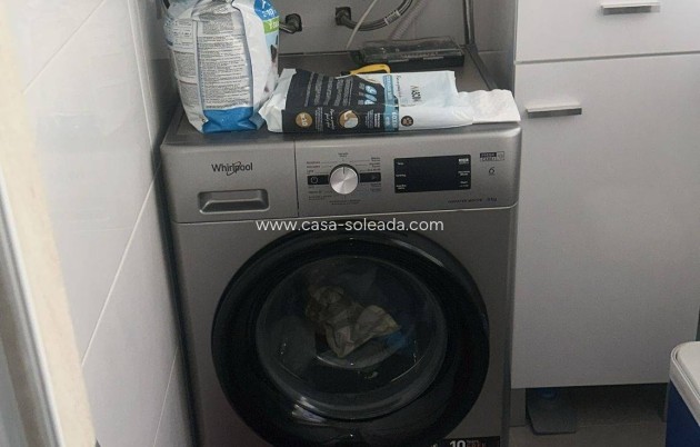 Resale - Apartment / flat - Torrevieja - Center