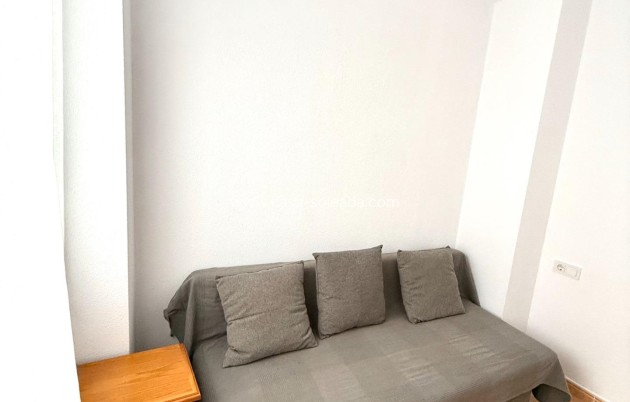 Herverkoop - Appartement / flat - Torrevieja - Playa del Cura