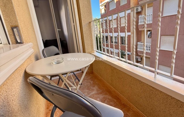 Herverkoop - Appartement / flat - Torrevieja - Playa del Cura