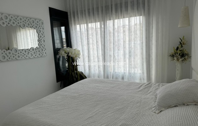 Resale - Villa - Orihuela Costa - Pau 26
