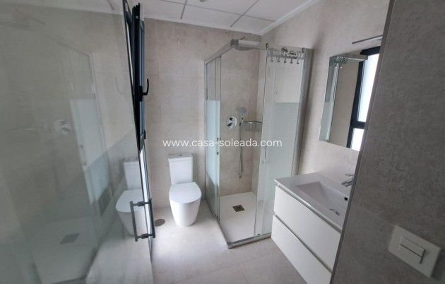 Resale - Villa - Orihuela Costa - Pau 26