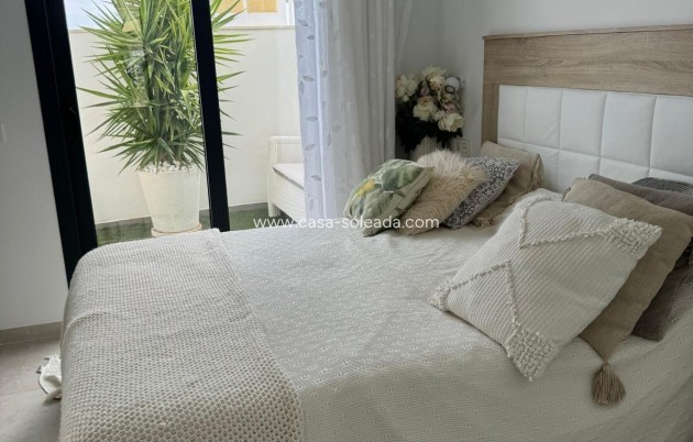 Resale - Villa - Orihuela Costa - Pau 26